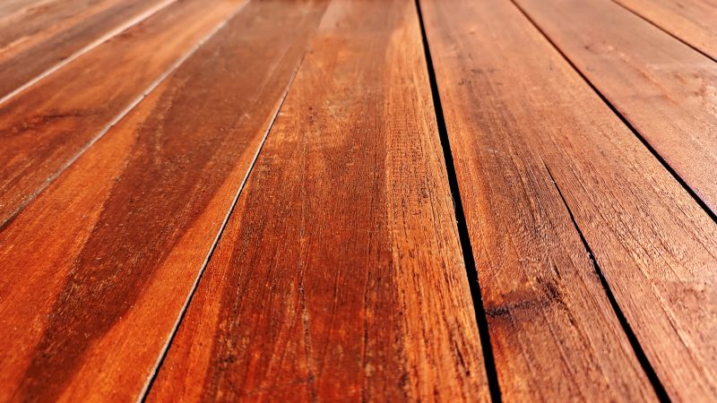 wood deck refinishing services